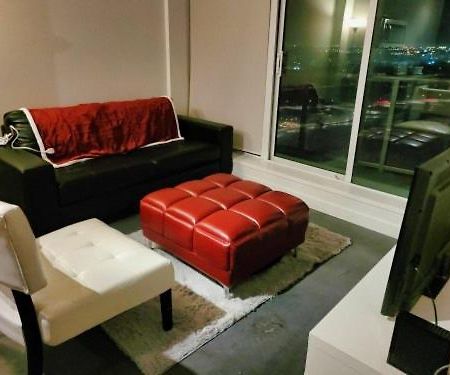 Furnished 1 Bedroom In East Village By Signature Suites Ltd YYC Exterior foto