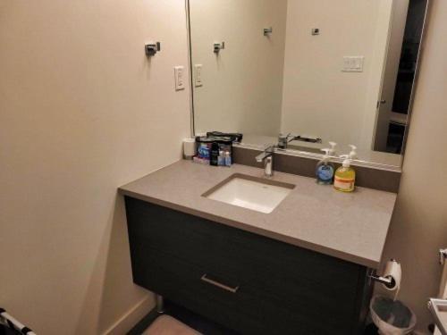 Furnished 1 Bedroom In East Village By Signature Suites Ltd YYC Exterior foto